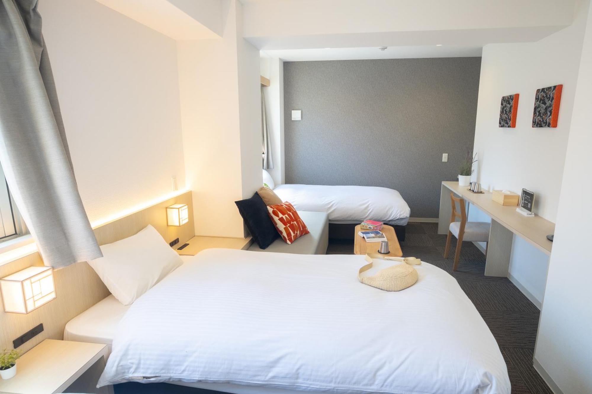 Wayfarer Matsu Hotel Osaka Exterior photo