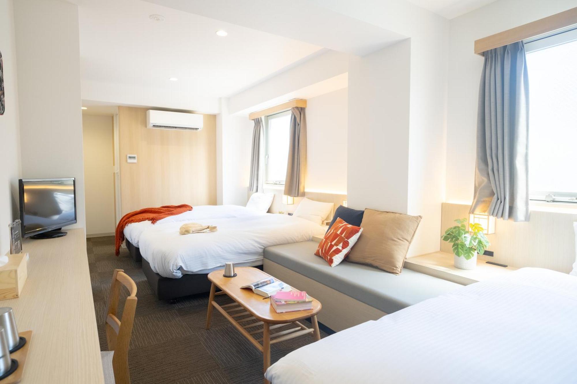 Wayfarer Matsu Hotel Osaka Exterior photo
